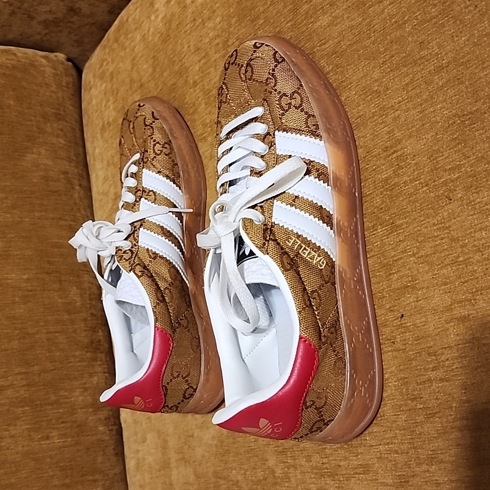 Adidas gucci replica